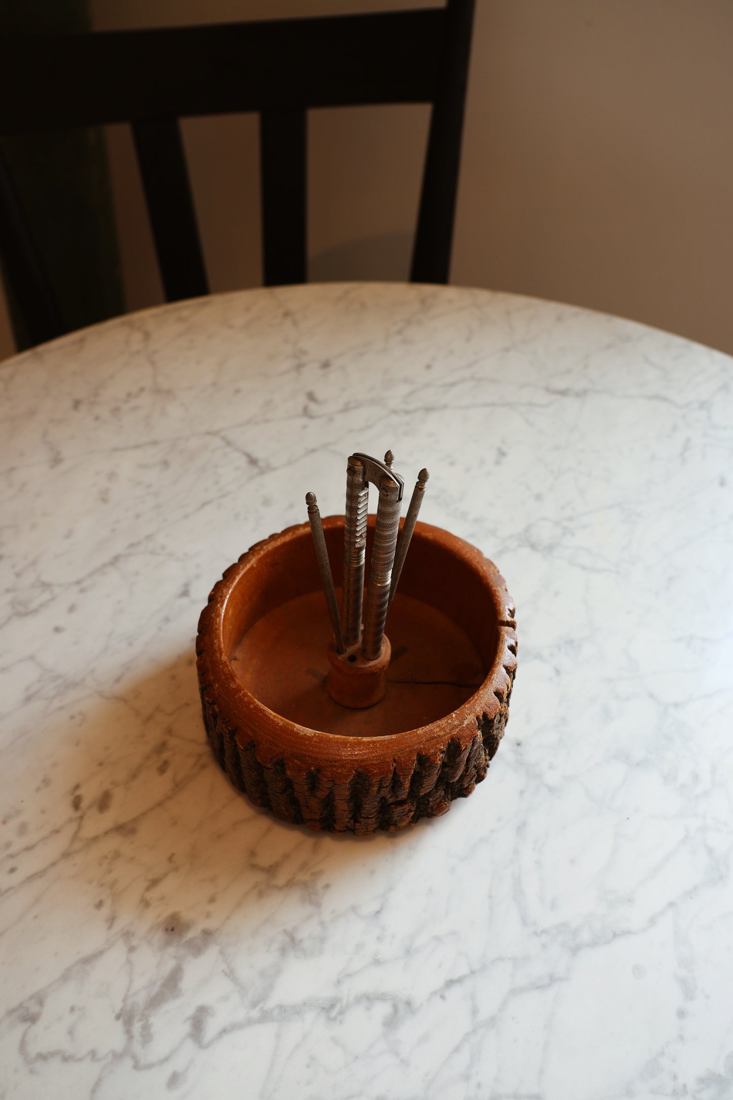 VINTAGE NUT BOWL