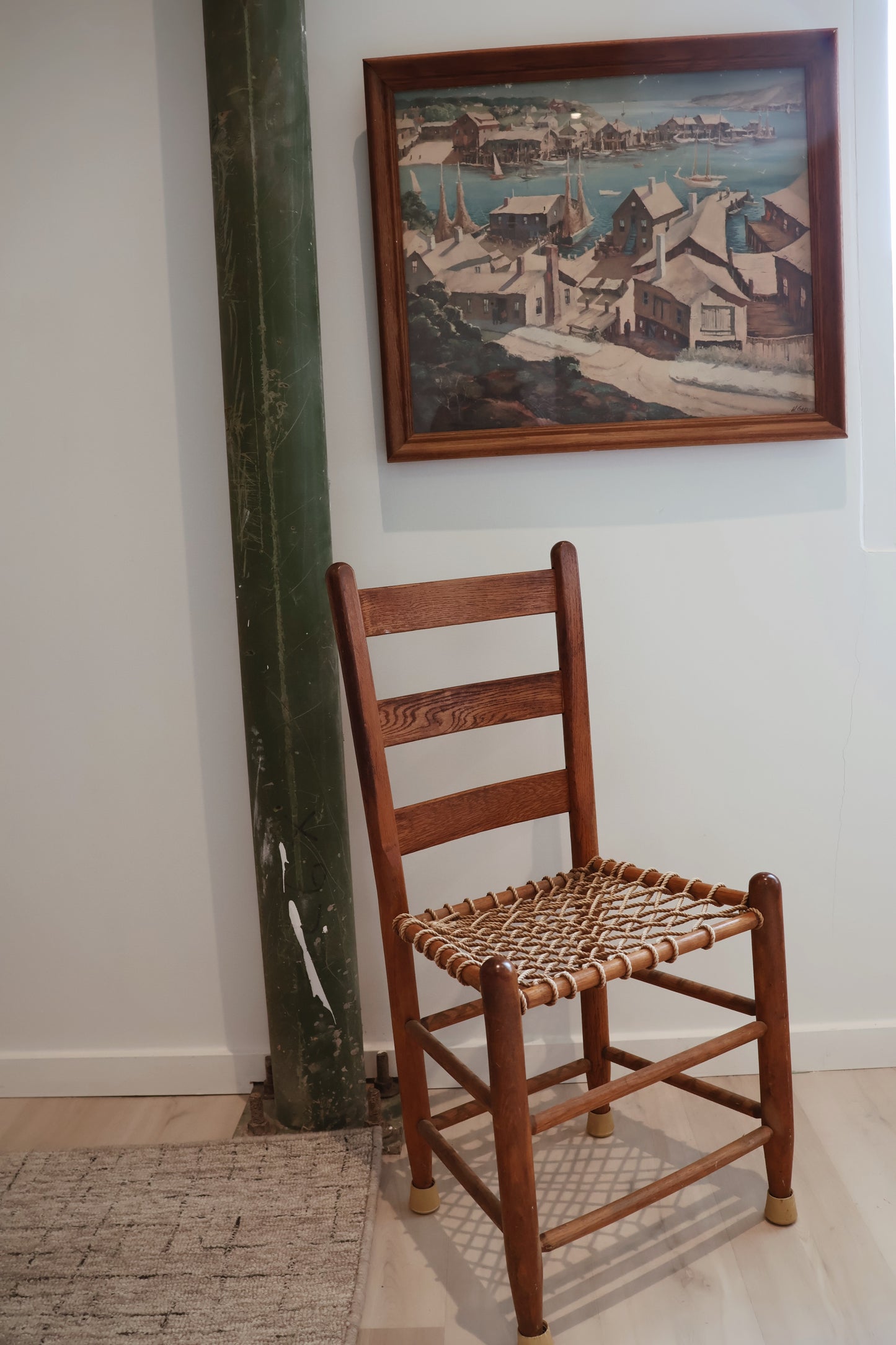WOVEN ROPE CHAIR