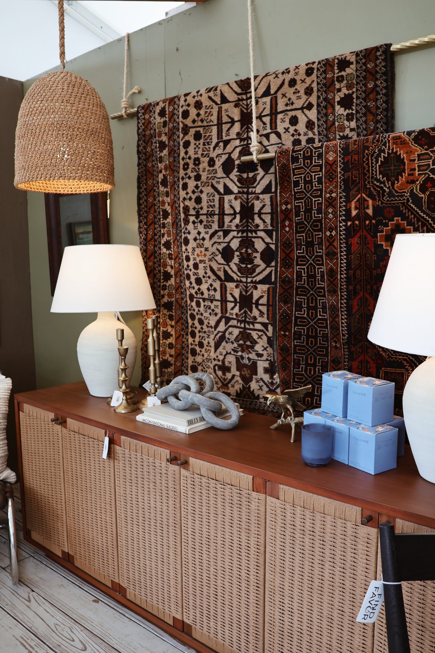 WOVEN RATTAN PENDANT