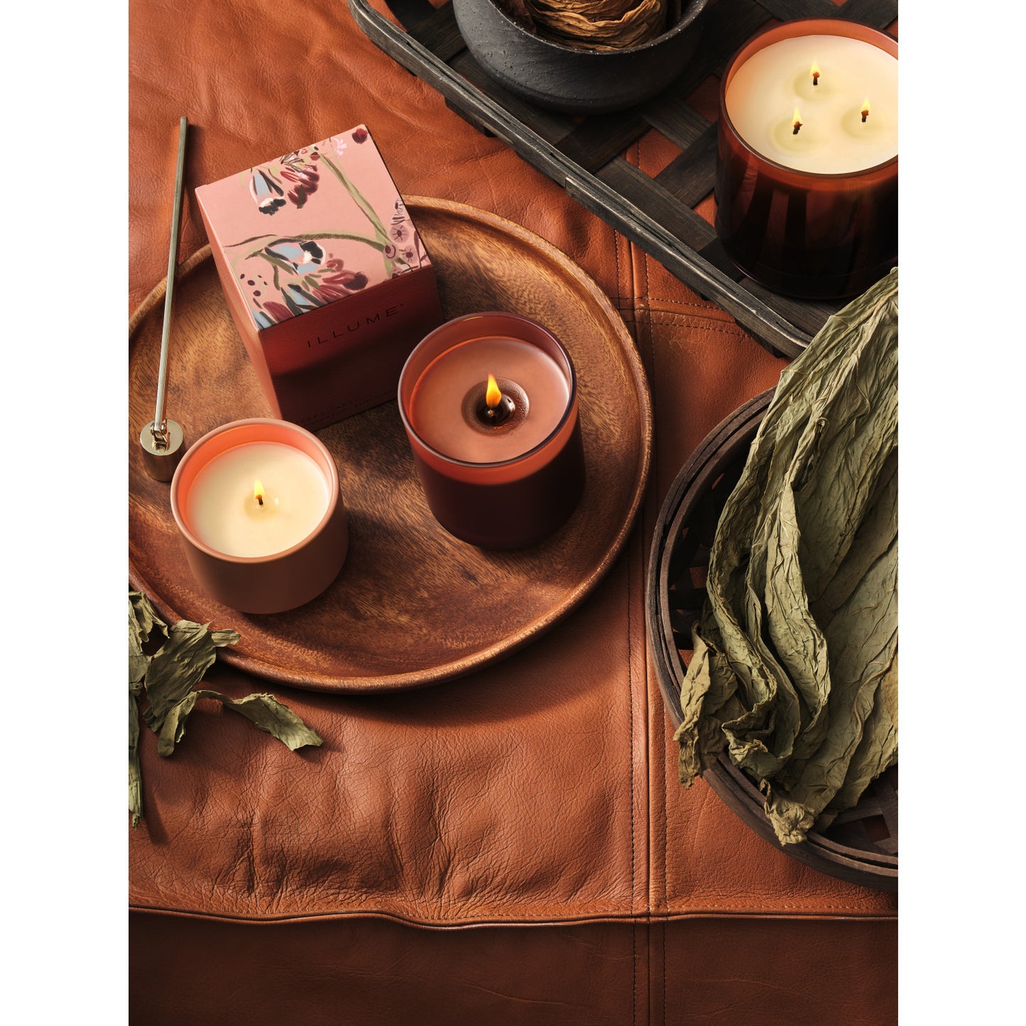 TERRA TOBAS BOXED GLASS CANDLE