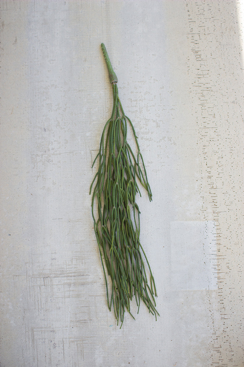 SOFT DRAPING STEM