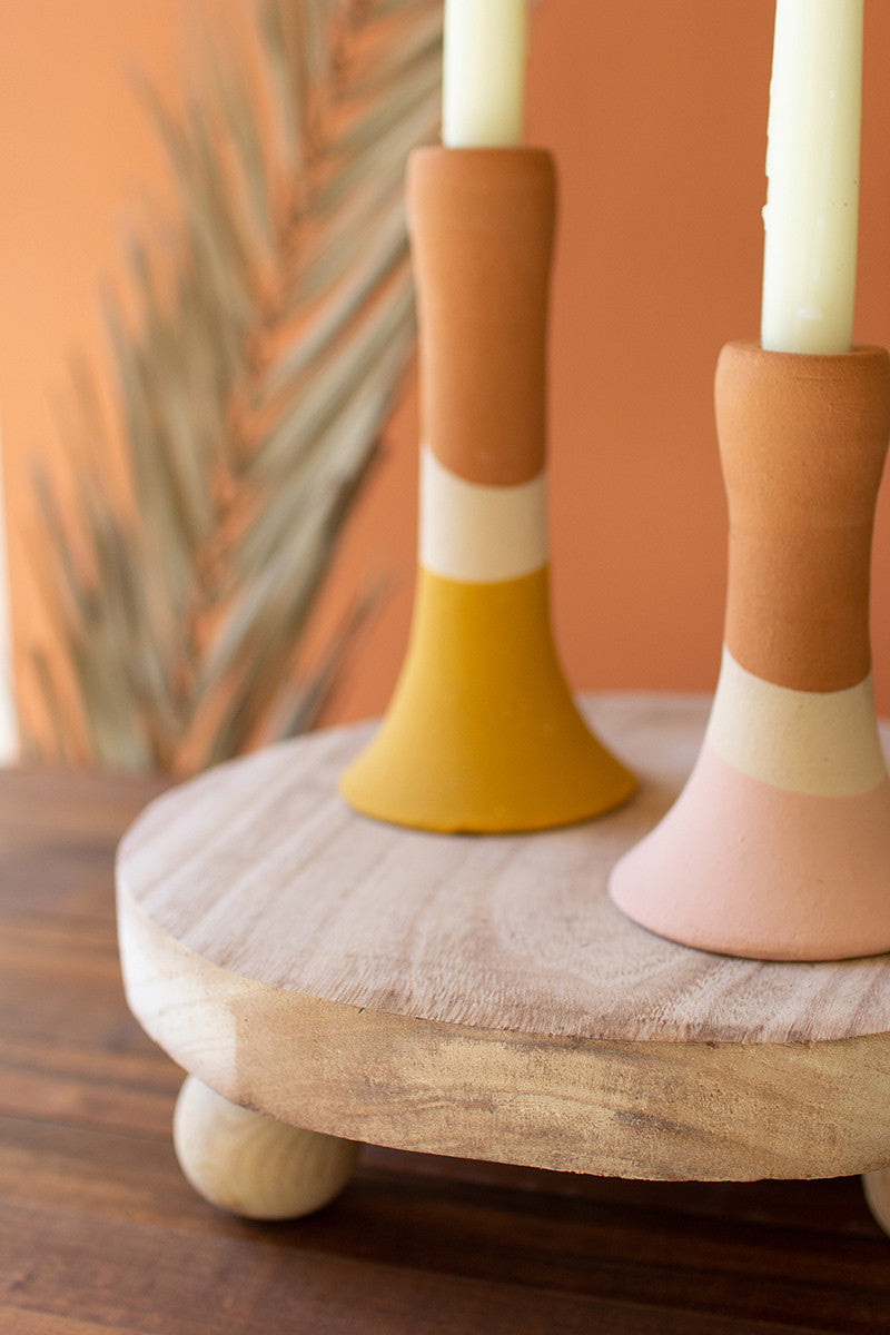 ROUND WOODEN RISER WITH BALL FEET