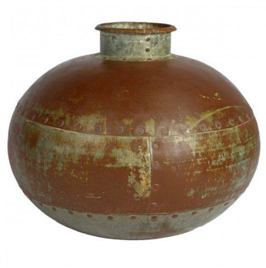 LARGE IRON WATER POT