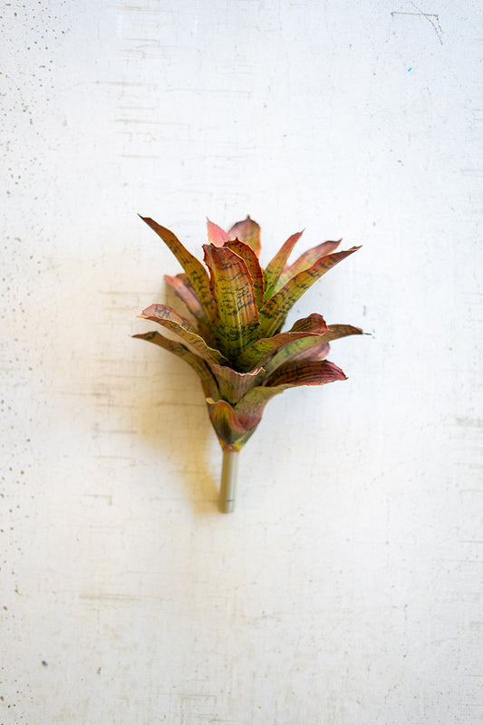 ARTIFICIAL RED VARIEGATED SUCCULENT STEM