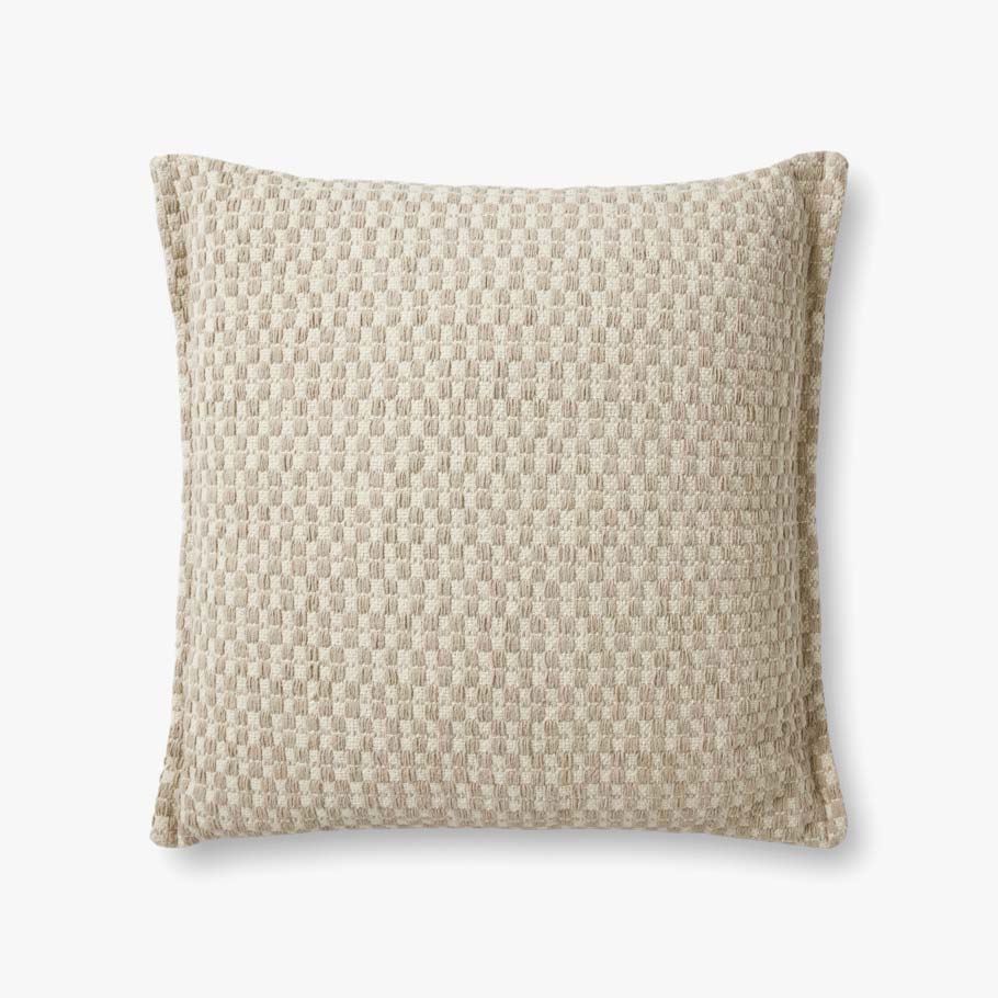 SAND 22"X22" PILLOW